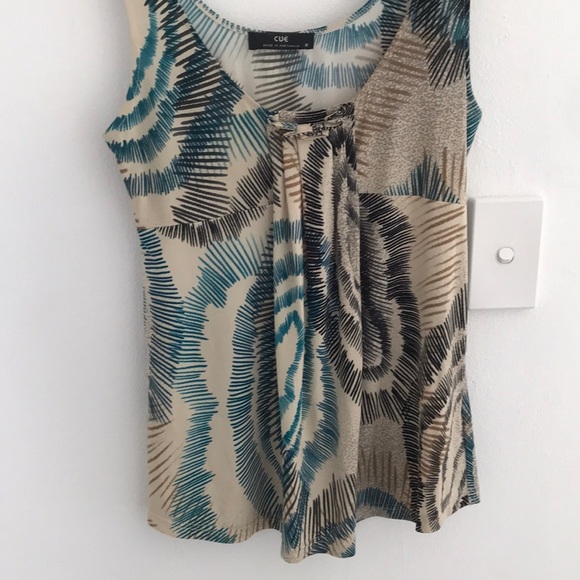 Cue | Tops | Colourful Cue Top | Poshmark